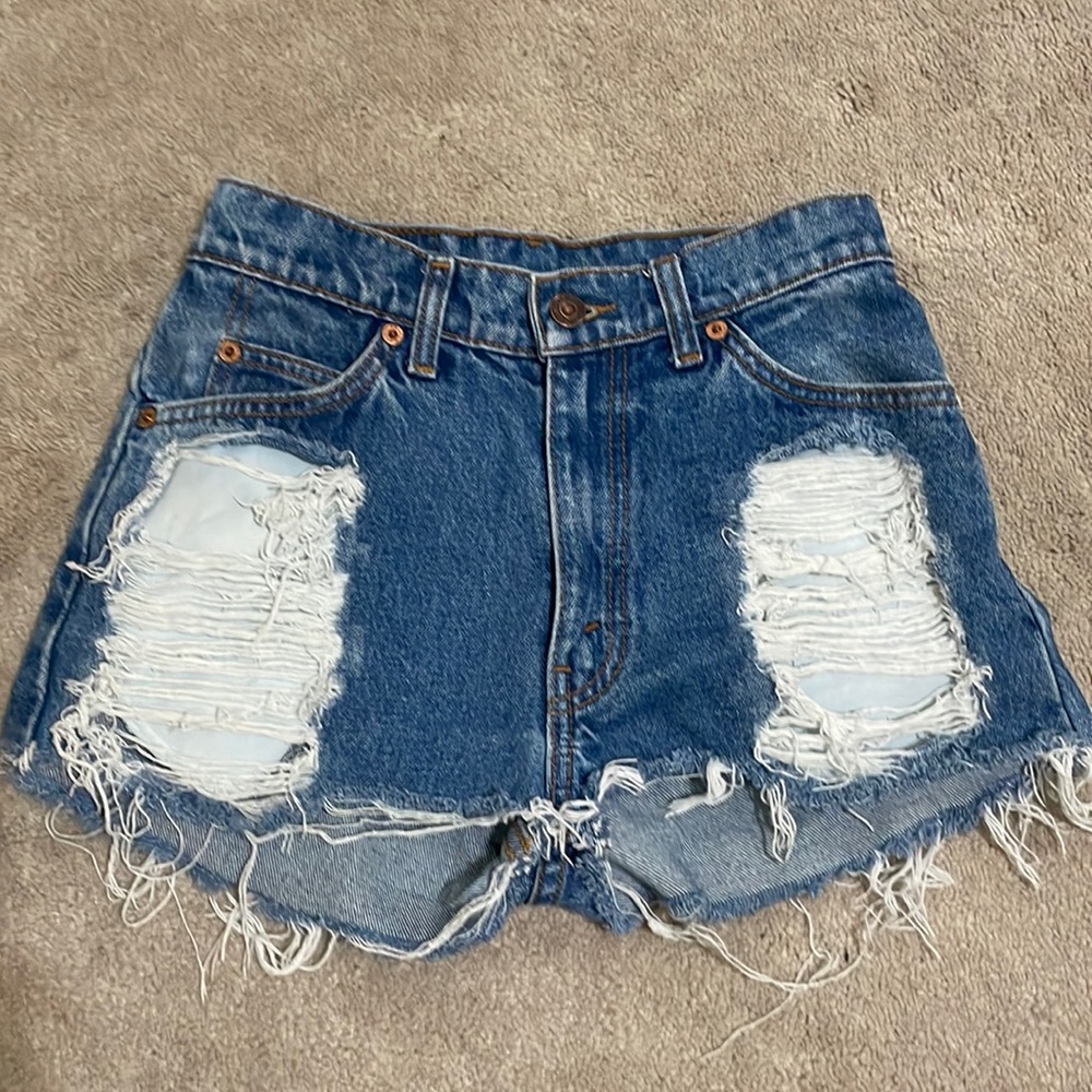Levi’s Ripped Shorts - Picture 2 of 3